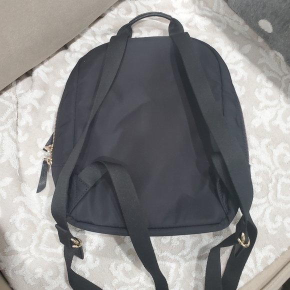 Knomo Backpack - Picture 3 of 6